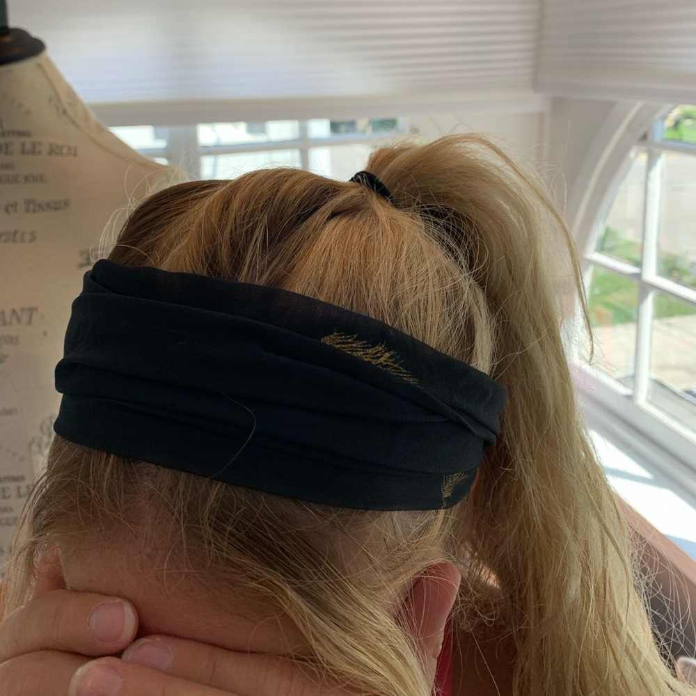 Black feather headband